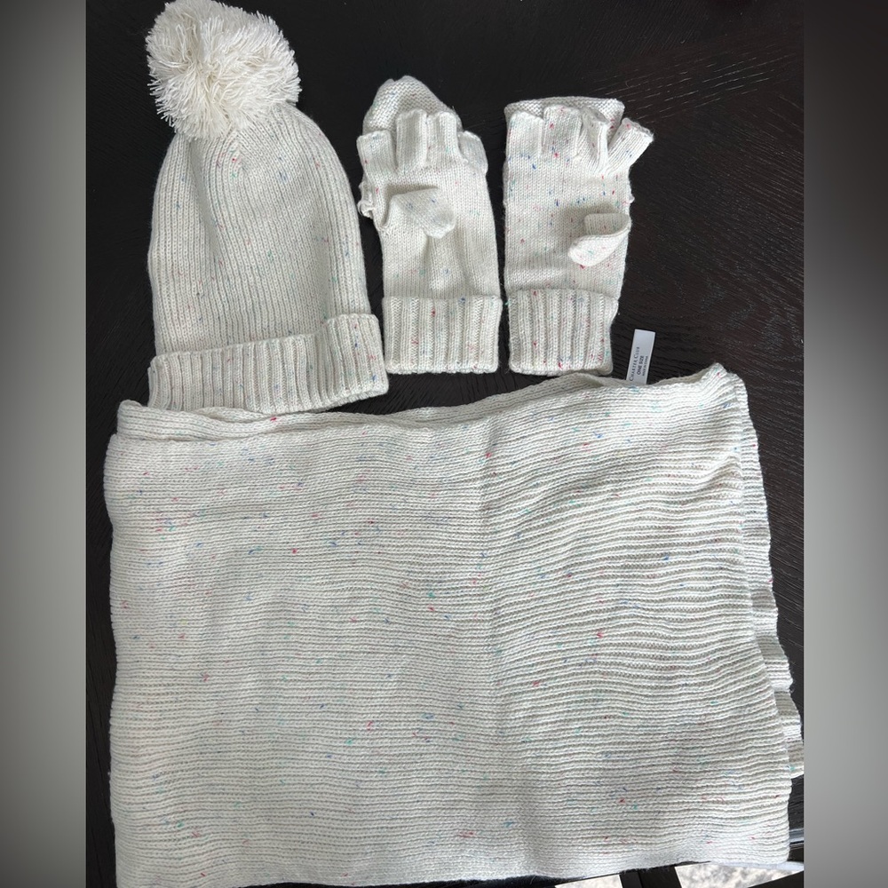 NWOT Charter Club Winter Accessory Set